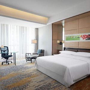 Executive King Room